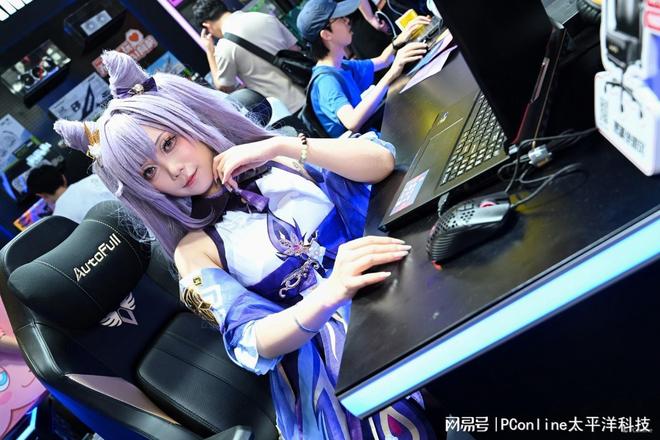 霸电竞椅细分领域!傲风刷屏CJ各大展台CQ9电子有限公司CJ2024回顾 制(图5) 霸电竞椅细分领域!傲风刷屏CJ各大展台CQ9电子有限公司CJ2024回顾 制(图5)